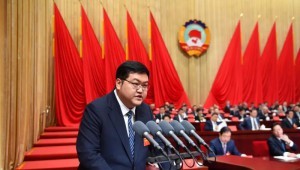 1月22日,政协甘肃省十三届二次会议第二次全体会议在兰州举行,甘肃省工商联副主席、农工党省委会生态环境专委会主任、大禹节水集团董事长王浩宇作为8名委员之一受邀作大会发言。